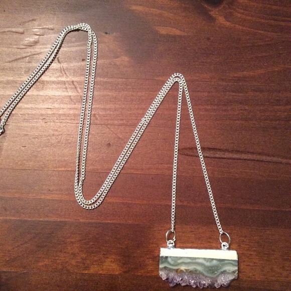 •silver amethyst slice pendant• - Picture 3 of 4